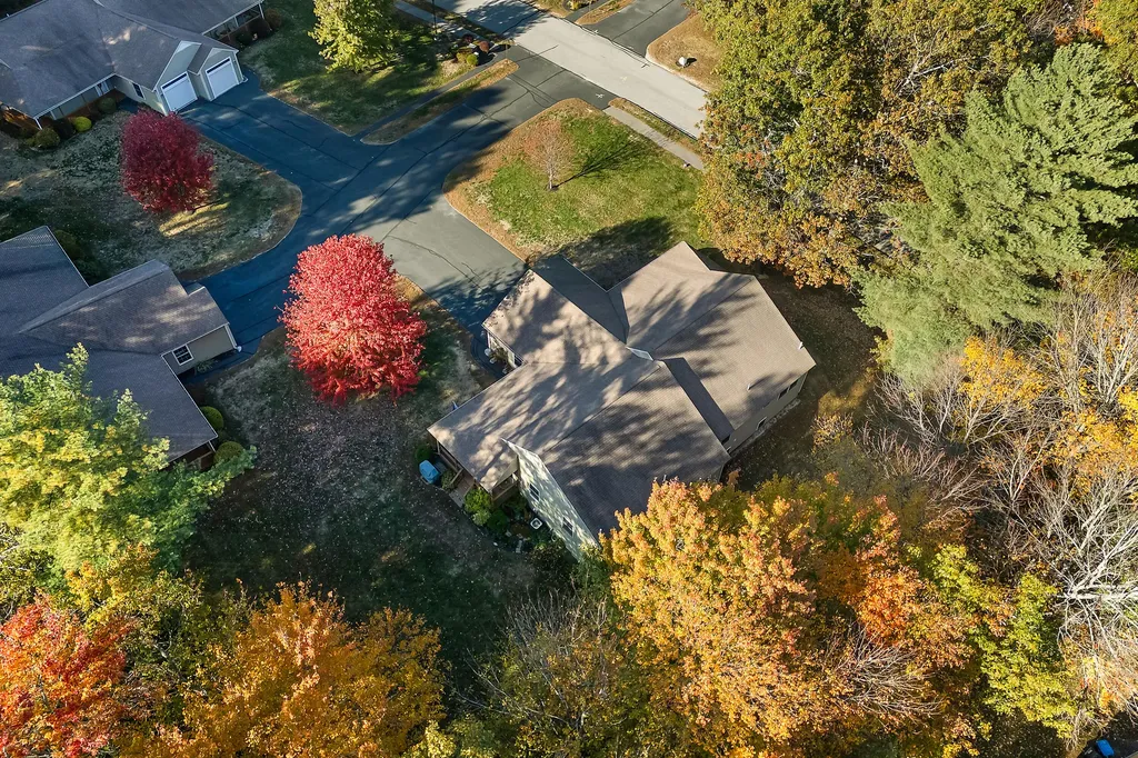 4 Paxton Way Windham ME 04062