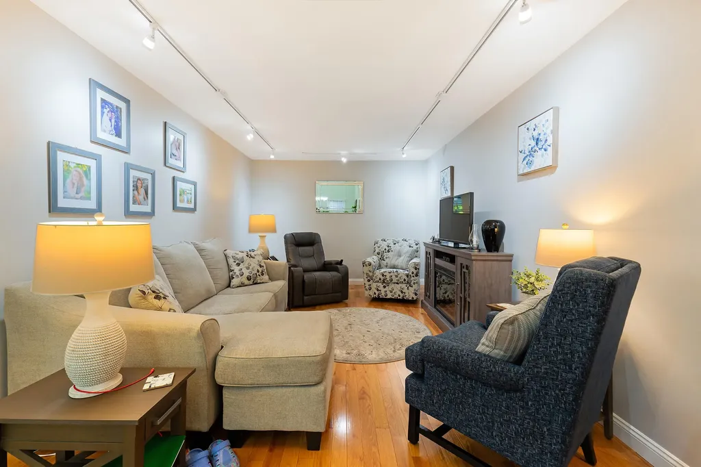 4 Paxton Way Windham ME 04062
