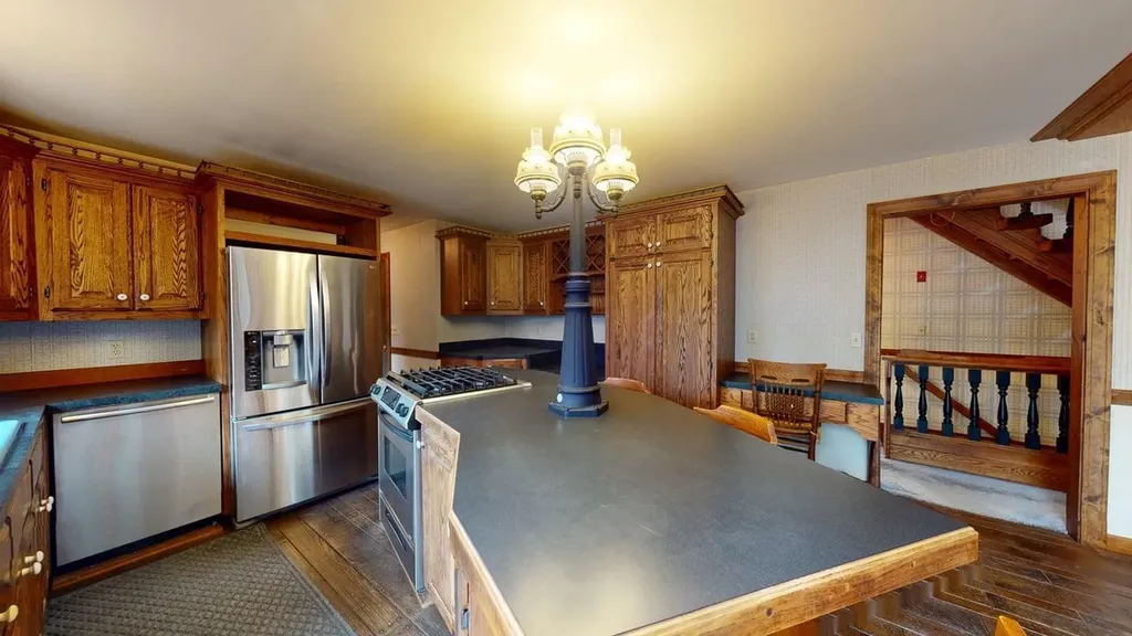90 Woodridge Road Brewer ME 04412
