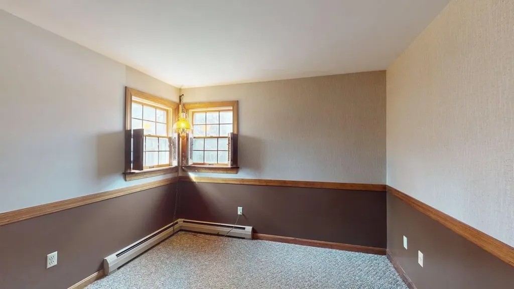 90 Woodridge Road Brewer ME 04412