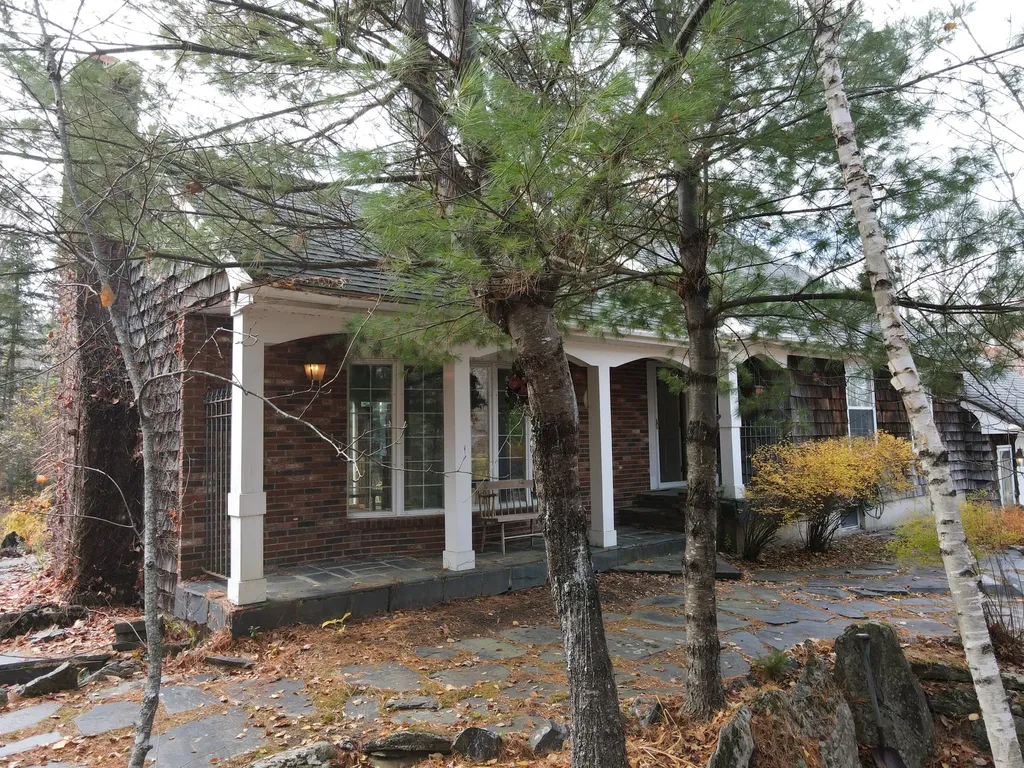 90 Woodridge Road Brewer ME 04412