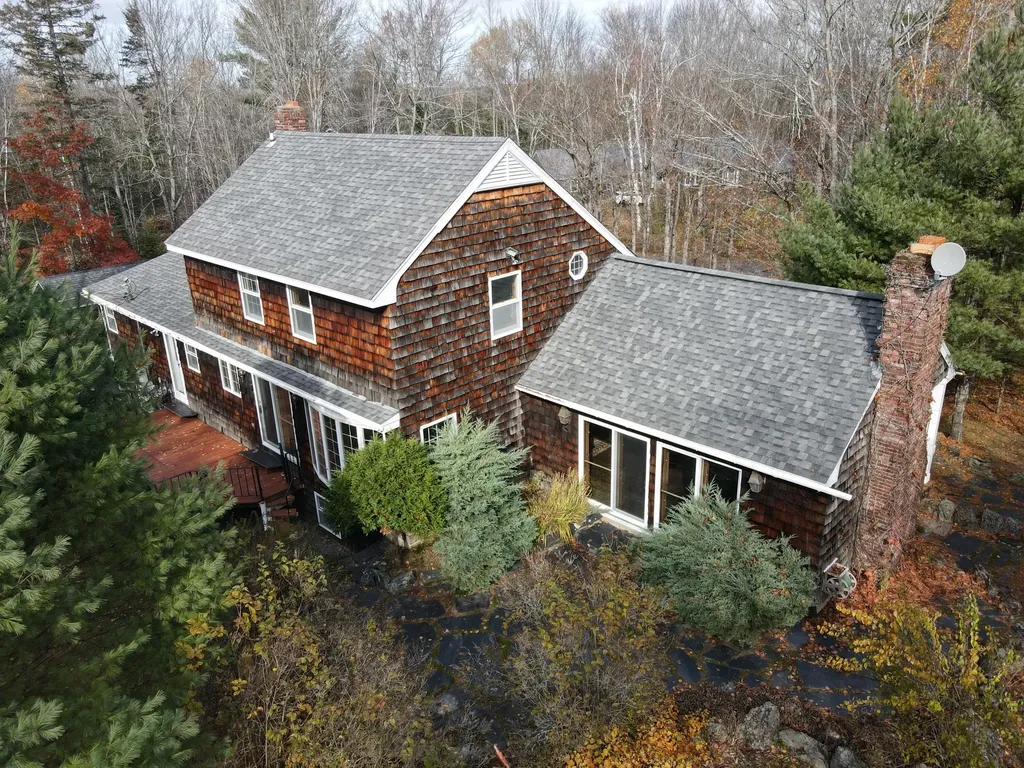 90 Woodridge Road Brewer ME 04412