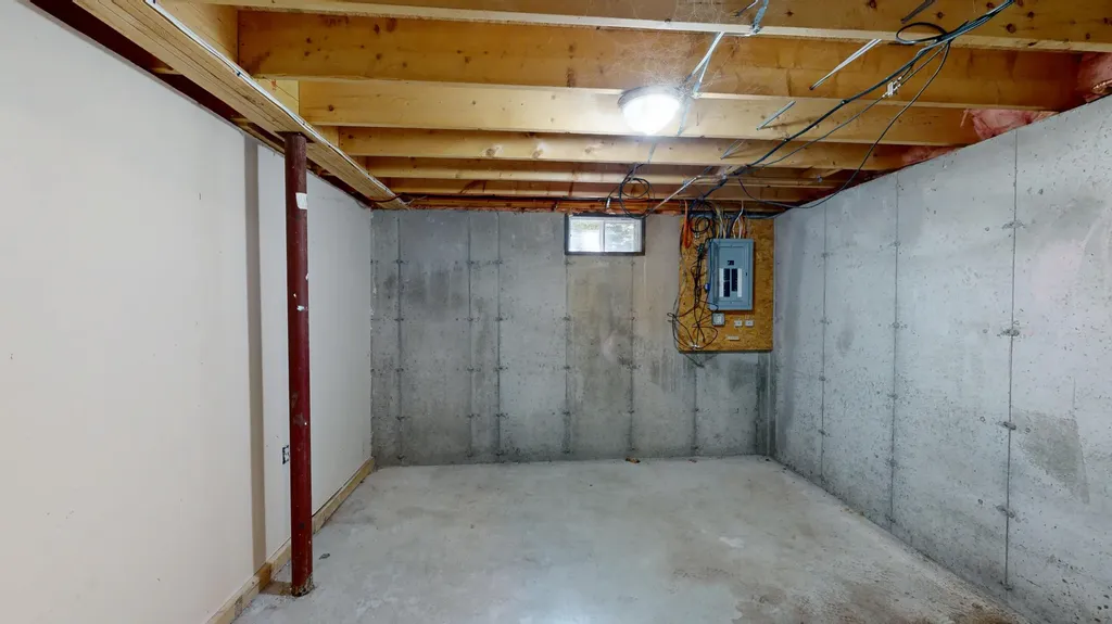 71 Darbick Terrace Hollis ME 04042