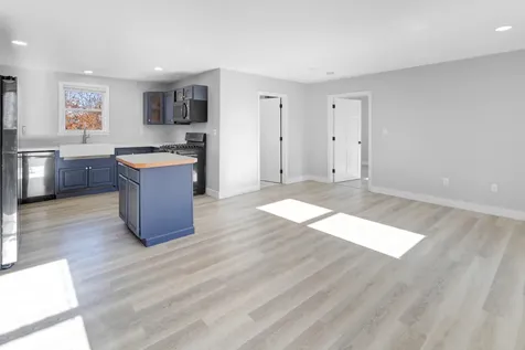 100 Parks Road Richmond ME 04357