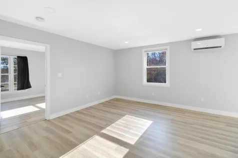 100 Parks Road Richmond ME 04357
