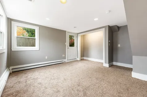 4 Lincoln Street Richmond ME 04357