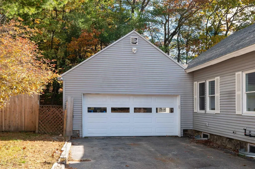 6 Dudley Street Sanford ME 04073