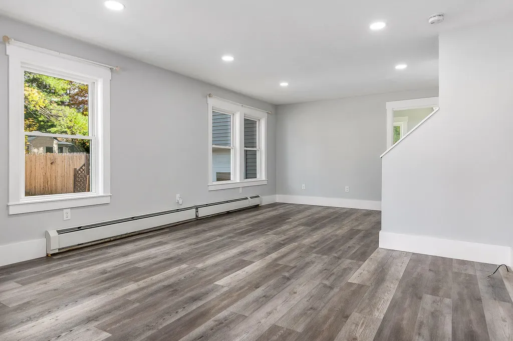 6 Dudley Street Sanford ME 04073