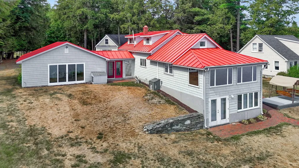 69 Scott Drive Monmouth ME 04259