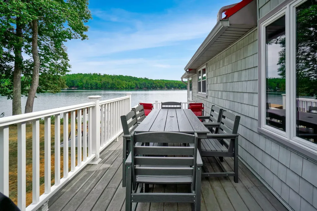 69 Scott Drive Monmouth ME 04259