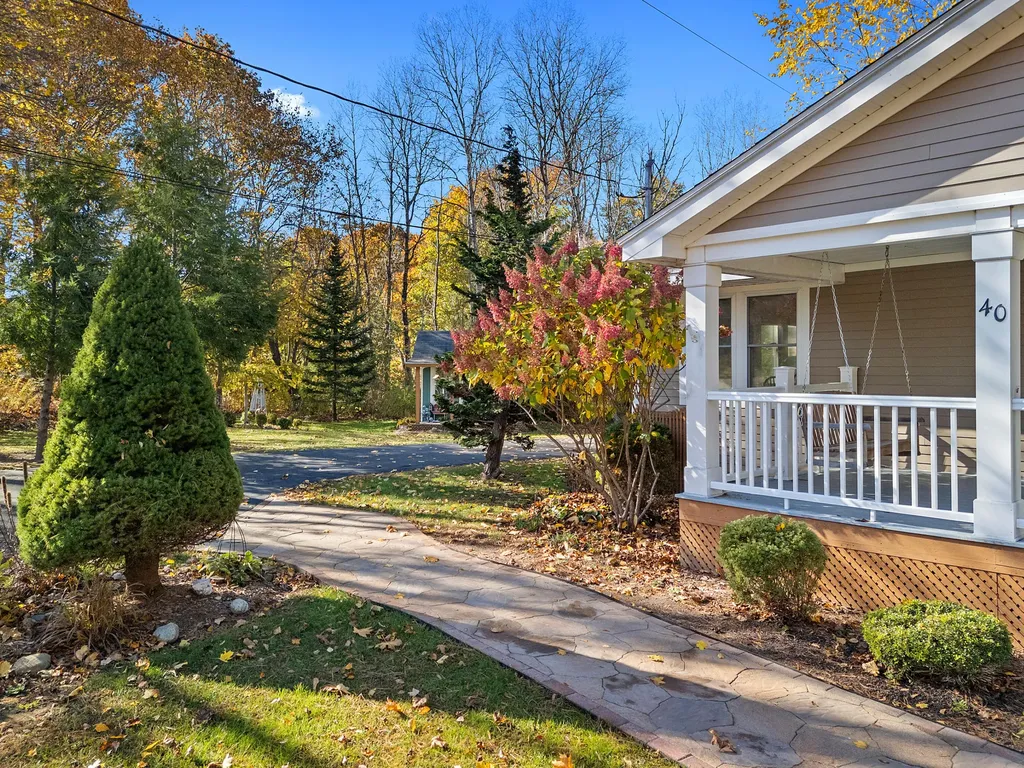 40 Highland Street Rockland ME 04841
