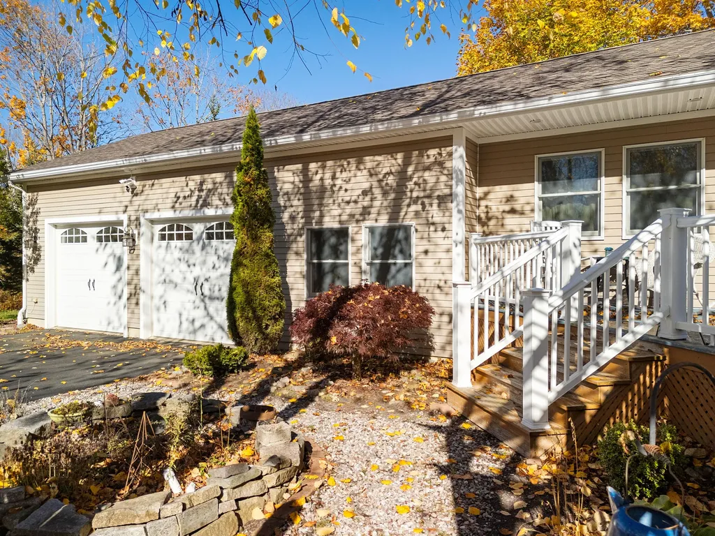 40 Highland Street Rockland ME 04841