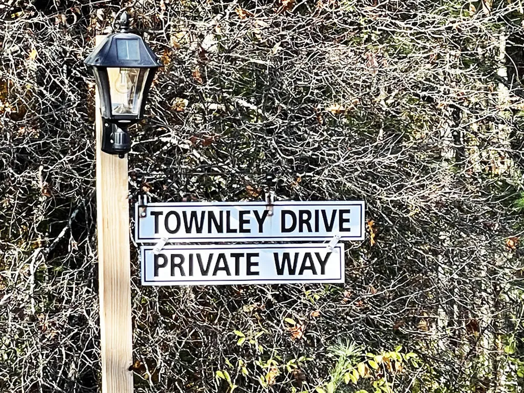 16 Townley Drive Damariscotta ME 04543