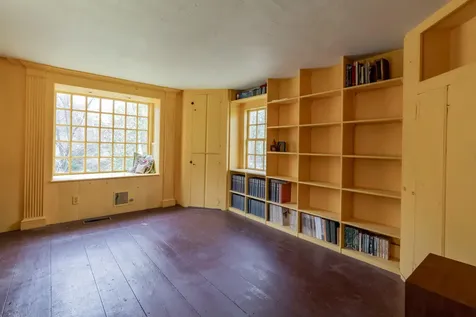 7 Water Street Kennebunk ME 04043