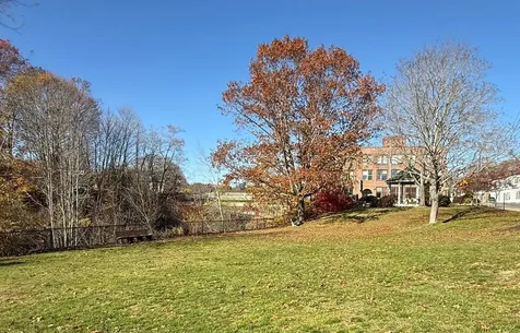7 Water Street Kennebunk ME 04043