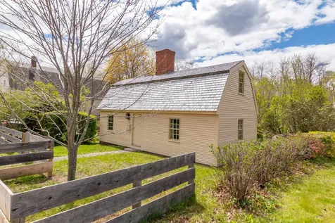 7 Water Street Kennebunk ME 04043