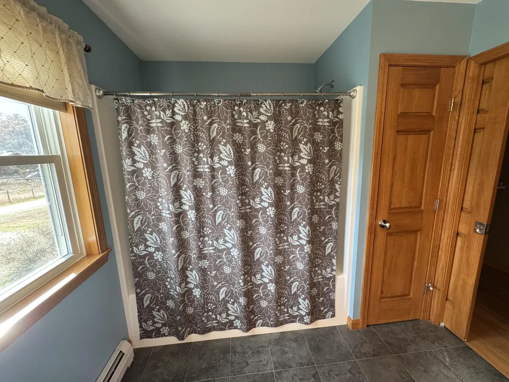 5 Deer Run Turner ME 04282