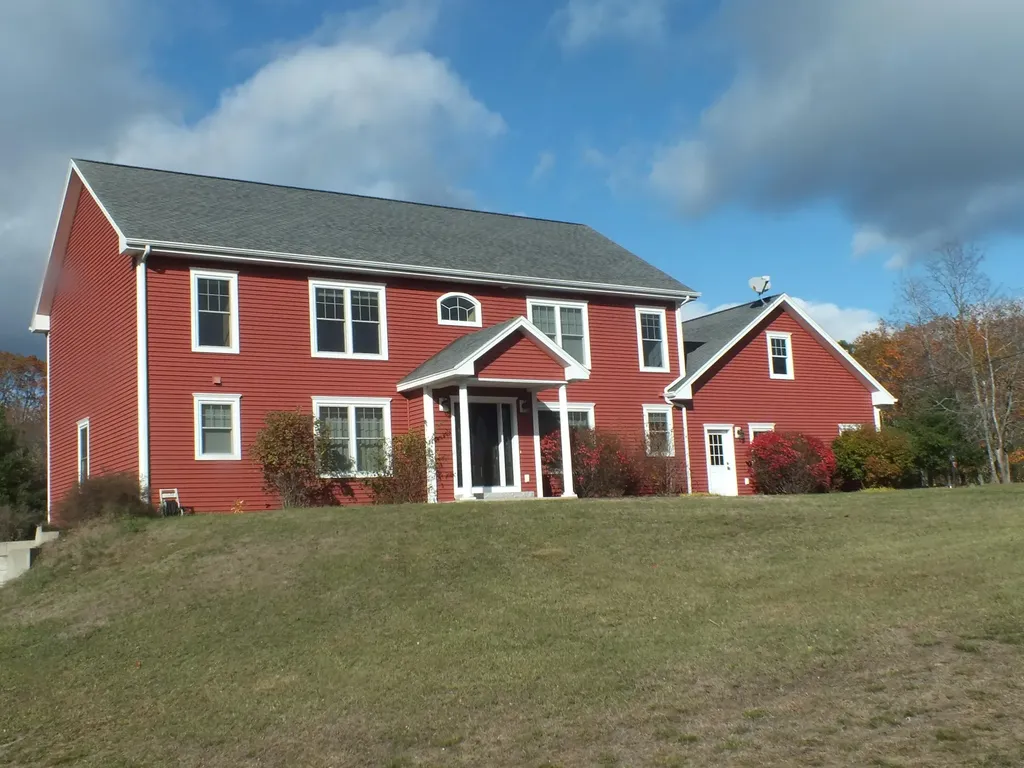 5 Deer Run Turner ME 04282