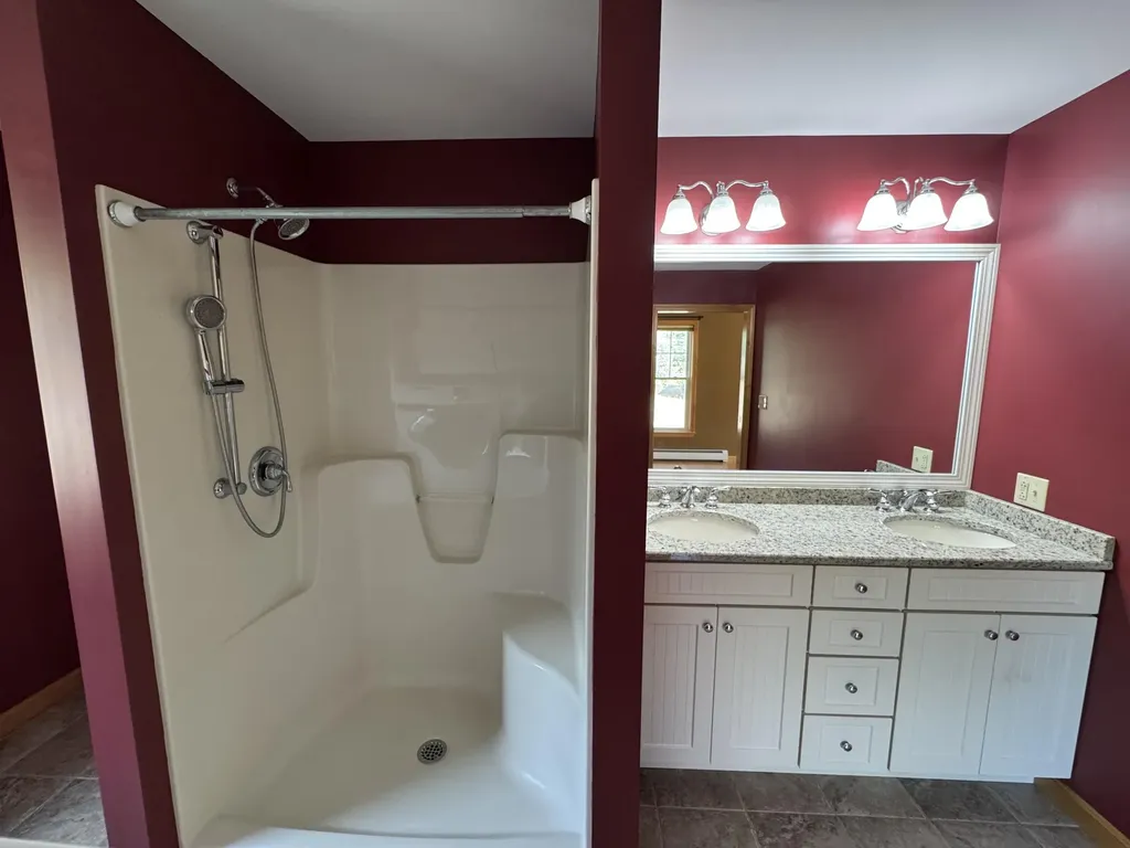 5 Deer Run Turner ME 04282
