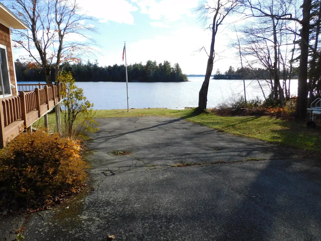 43 Chase Road Baileyville ME 04694