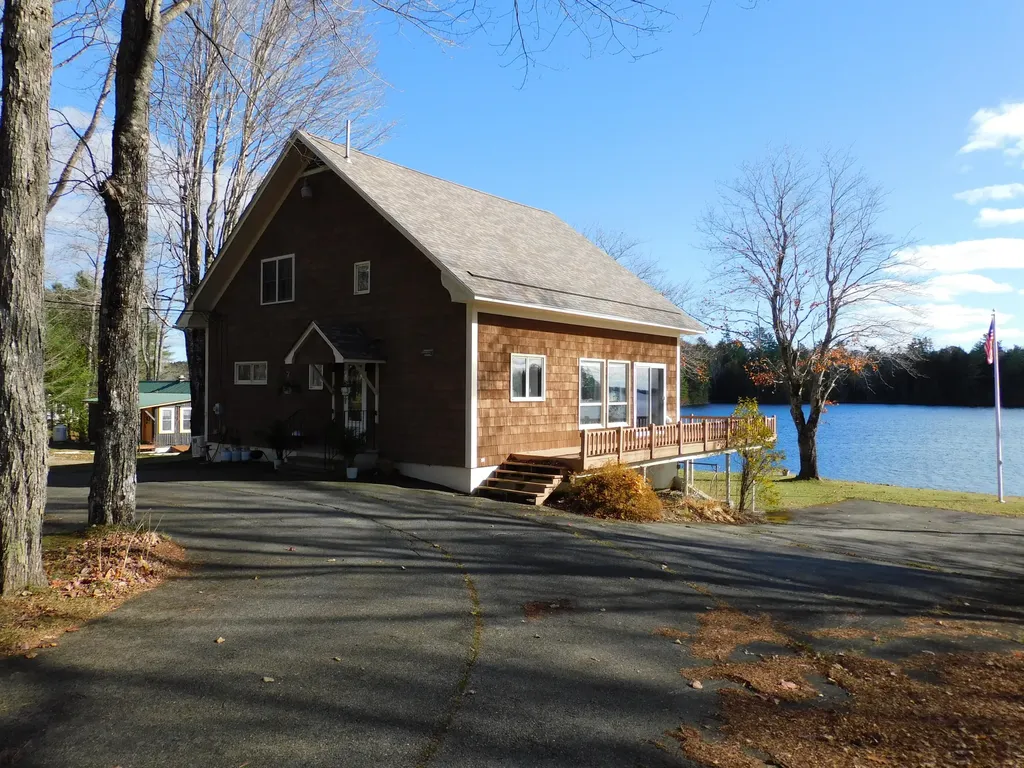 43 Chase Road Baileyville ME 04694