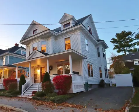 15 Mckinley Street Bangor ME 04401