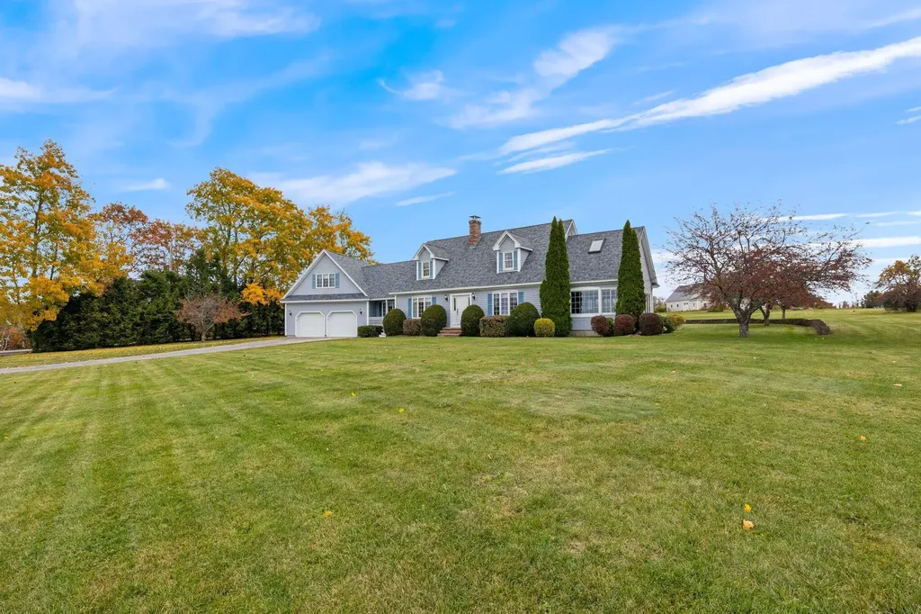 6 Windy Ridge Lane Sanford ME 04083