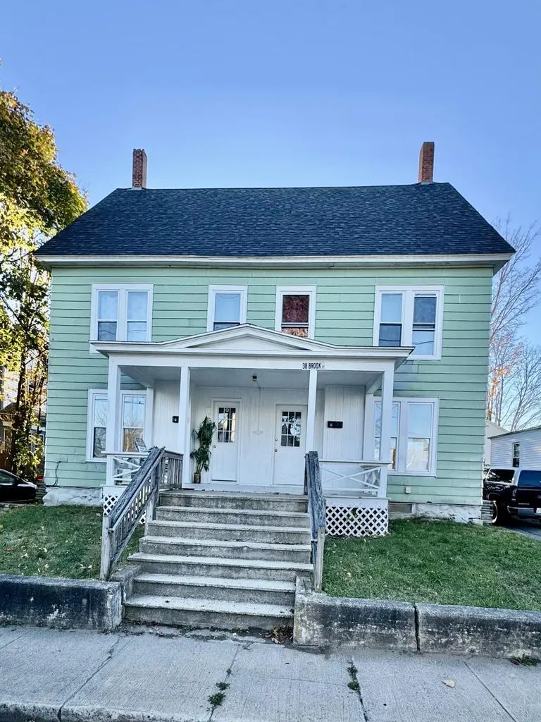 38 Brook Street Sanford ME 04073