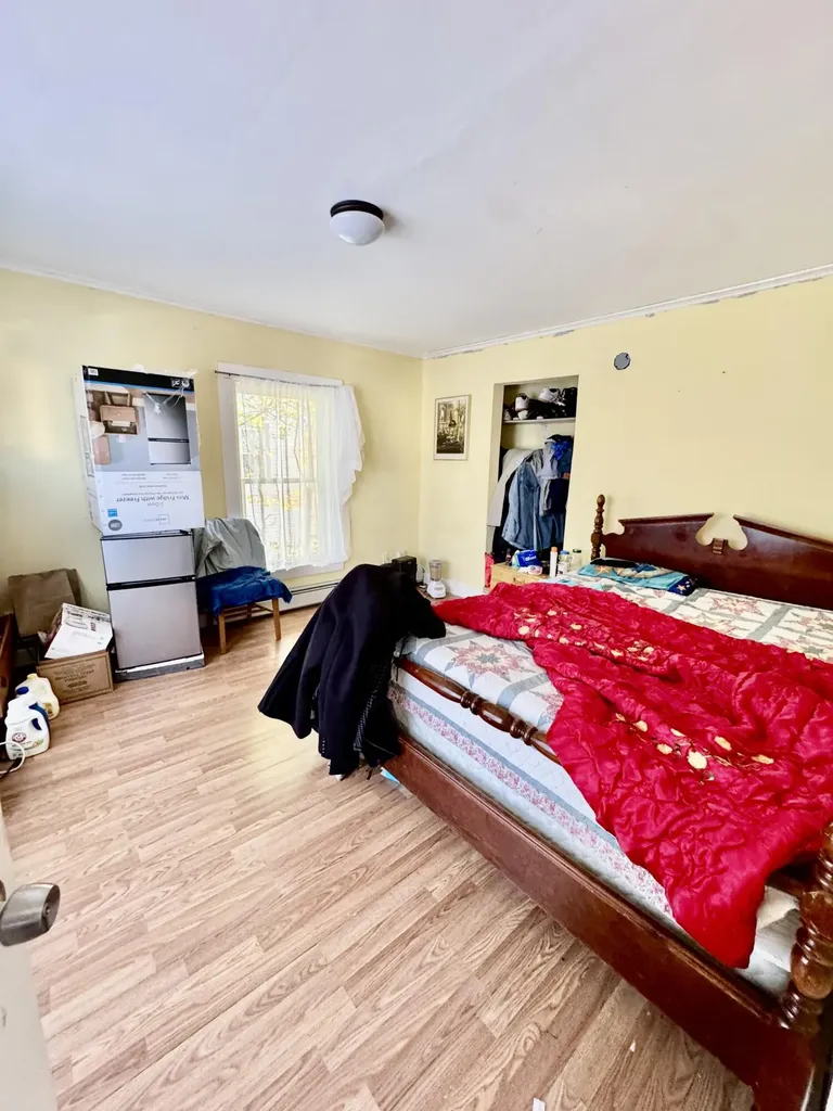 38 Brook Street Sanford ME 04073