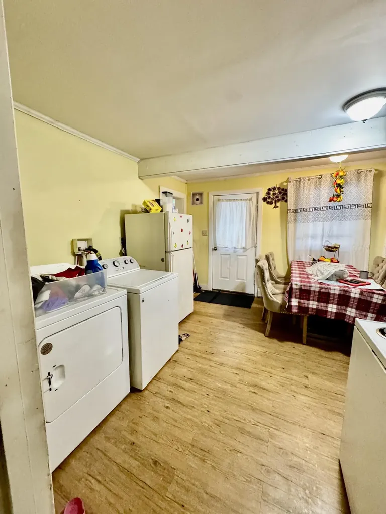 38 Brook Street Sanford ME 04073