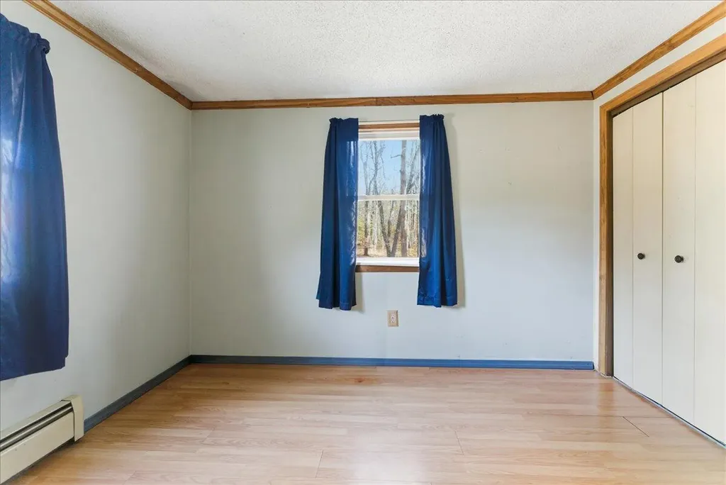 26 Carpenter Road Poland ME 04274