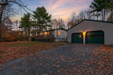 26 Carpenter Road Poland ME 04274