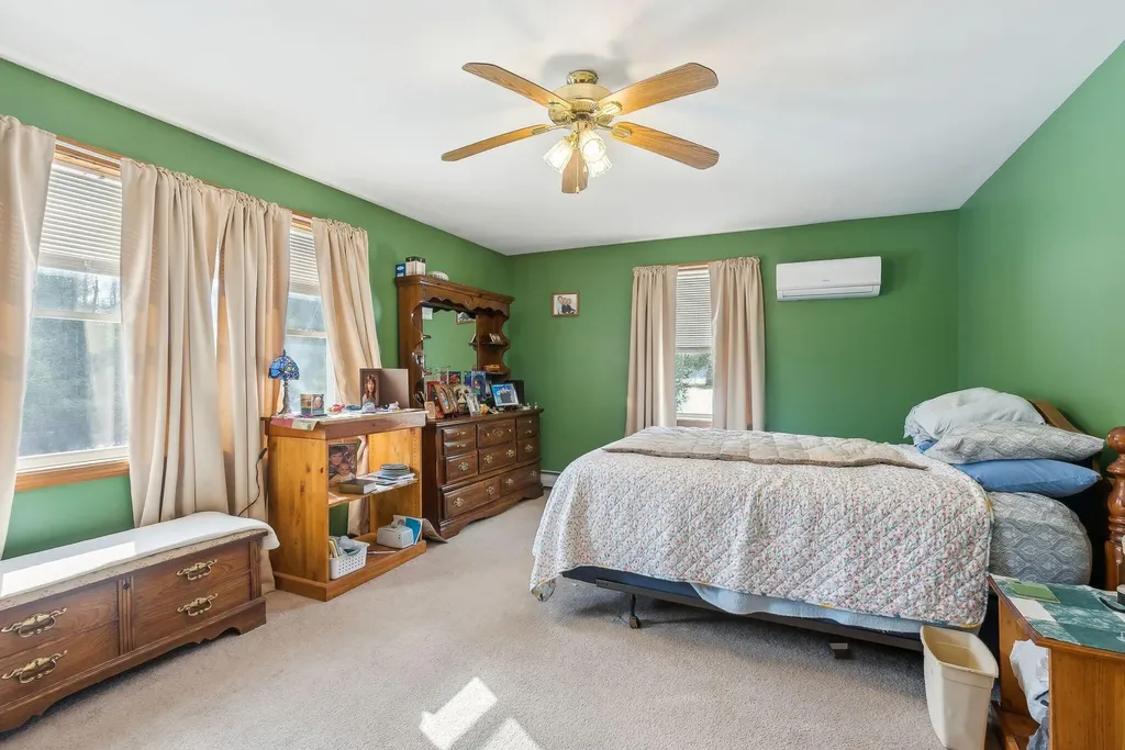 20 Pitt Road Windsor ME 04363