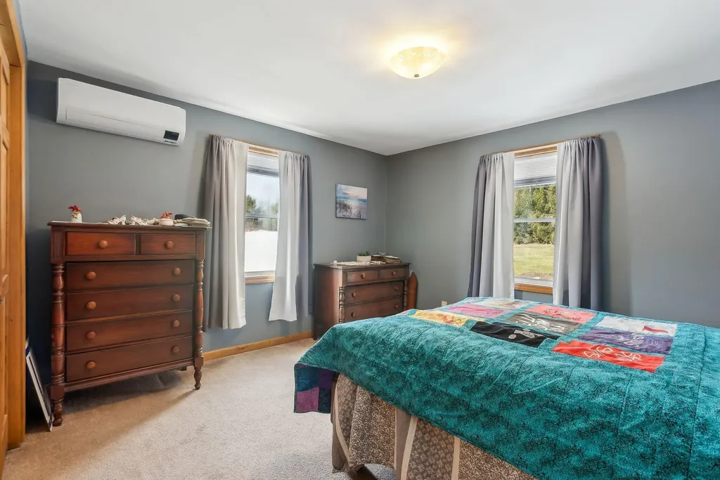 20 Pitt Road Windsor ME 04363