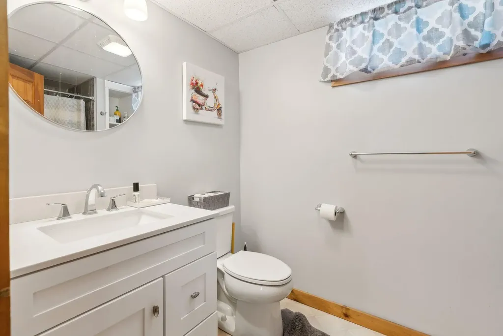 20 Pitt Road Windsor ME 04363