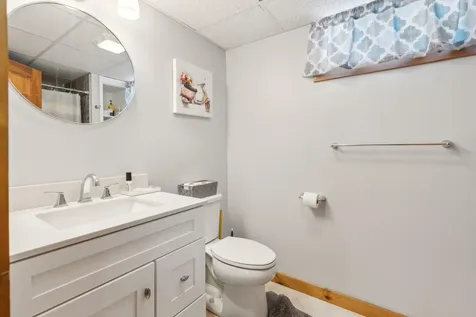 20 Pitt Road Windsor ME 04363