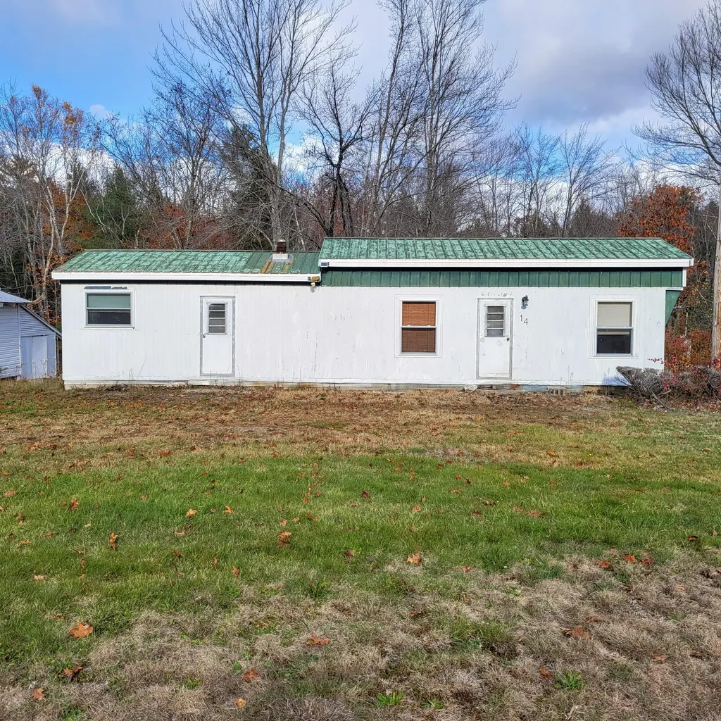 14 Norway Road Waterford ME 04088