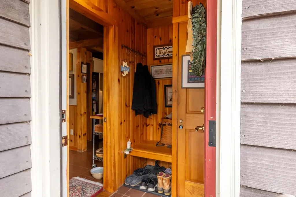 152 Spindle Road Ellsworth ME 04605