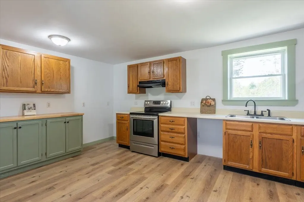 585 Waldoboro Road Washington ME 04574