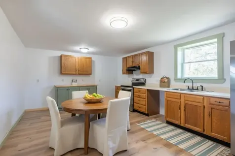 585 Waldoboro Road Washington ME 04574