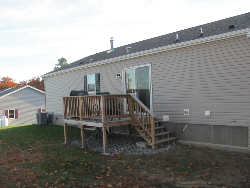6 Cypress Drive Norway ME 04268