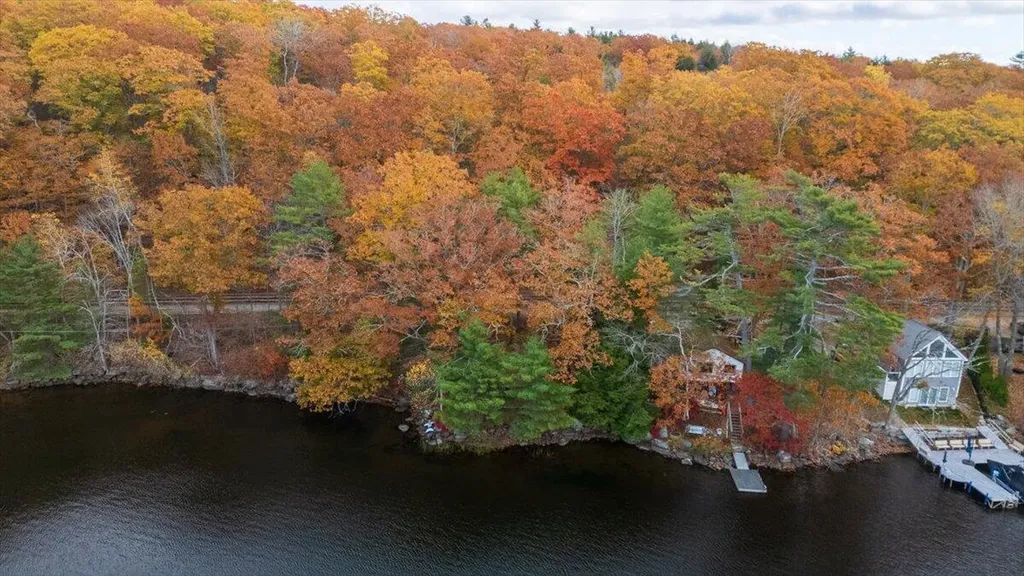 93 Station Lane Warren ME 04864
