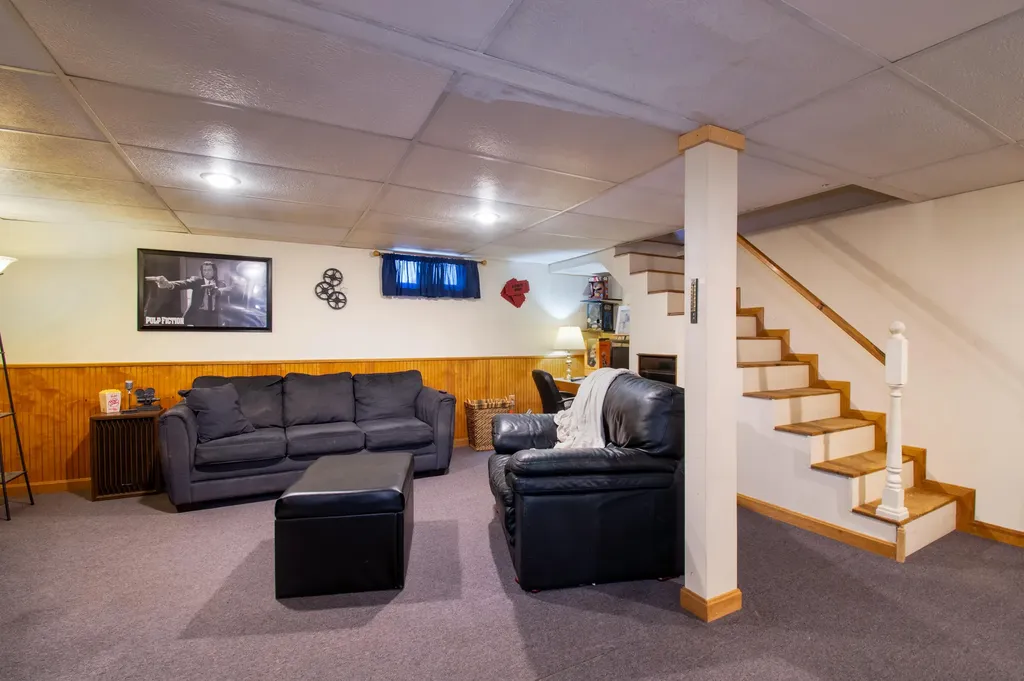 21 Barrows Drive Topsham ME 04086