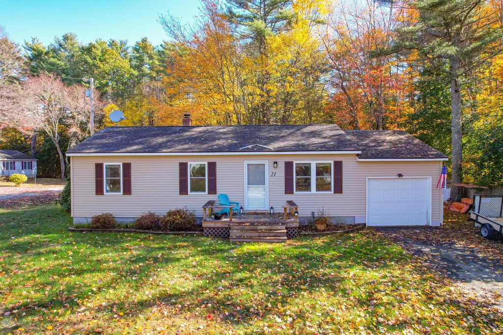 21 Barrows Drive Topsham ME 04086