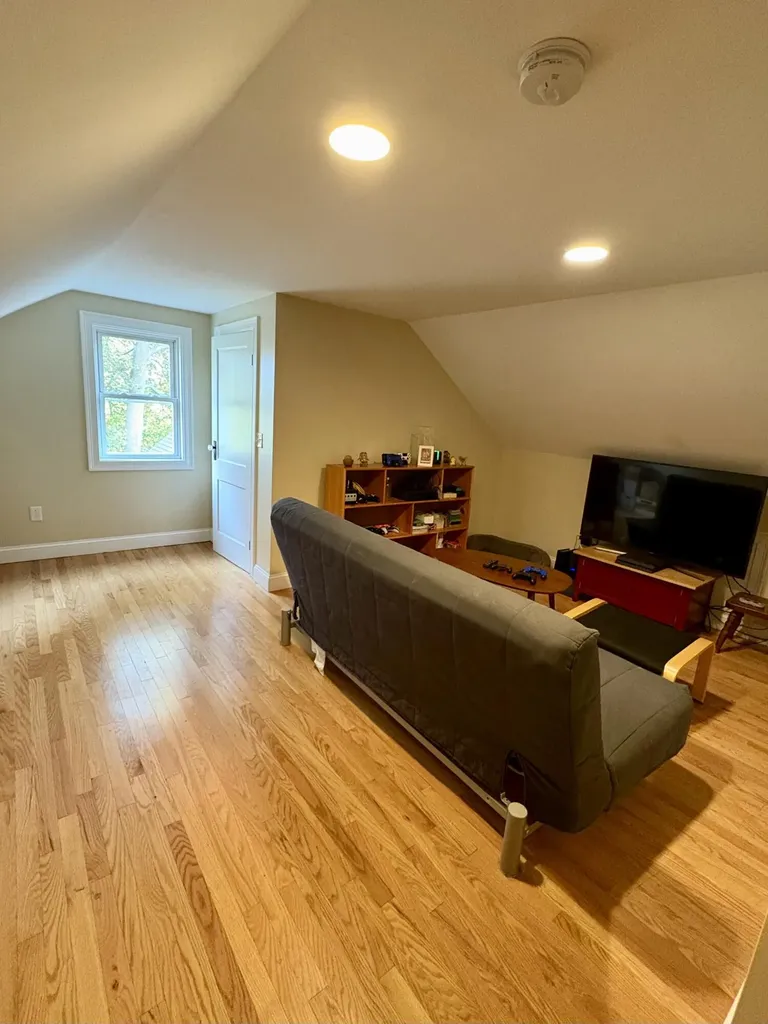 105 Winter Street Lewiston ME 04240