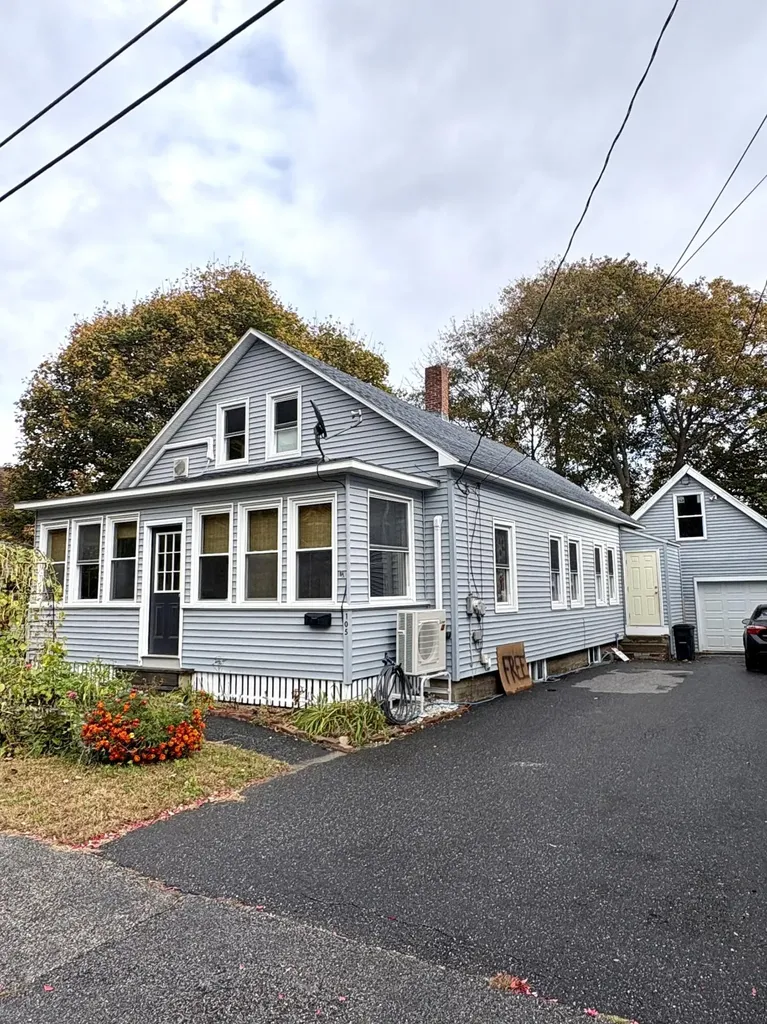 105 Winter Street Lewiston ME 04240