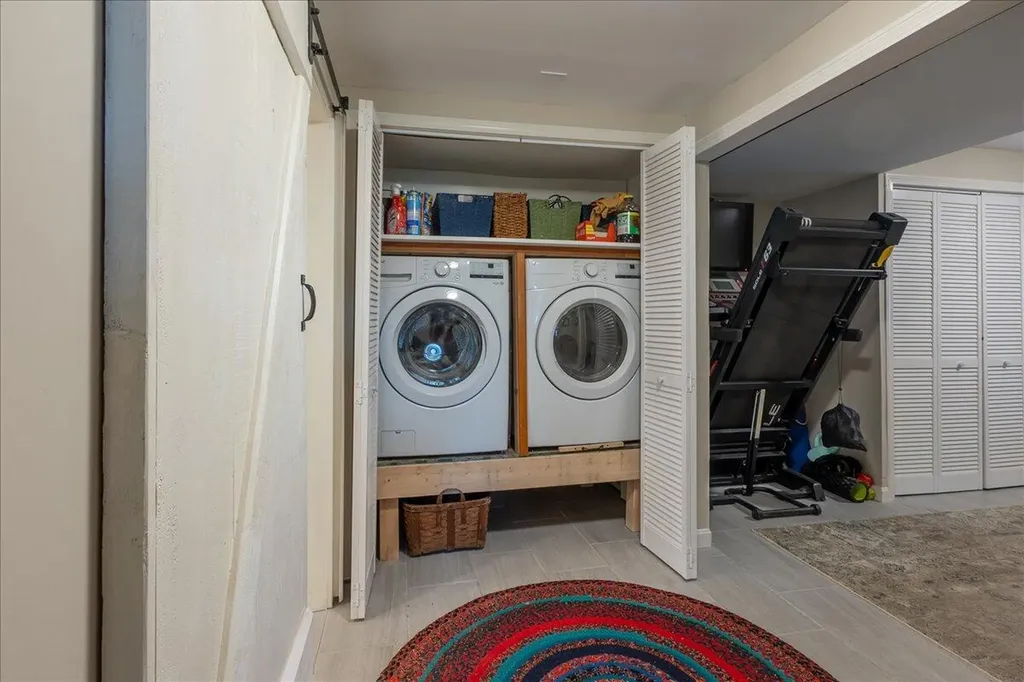 276 South Street Rockport ME 04856