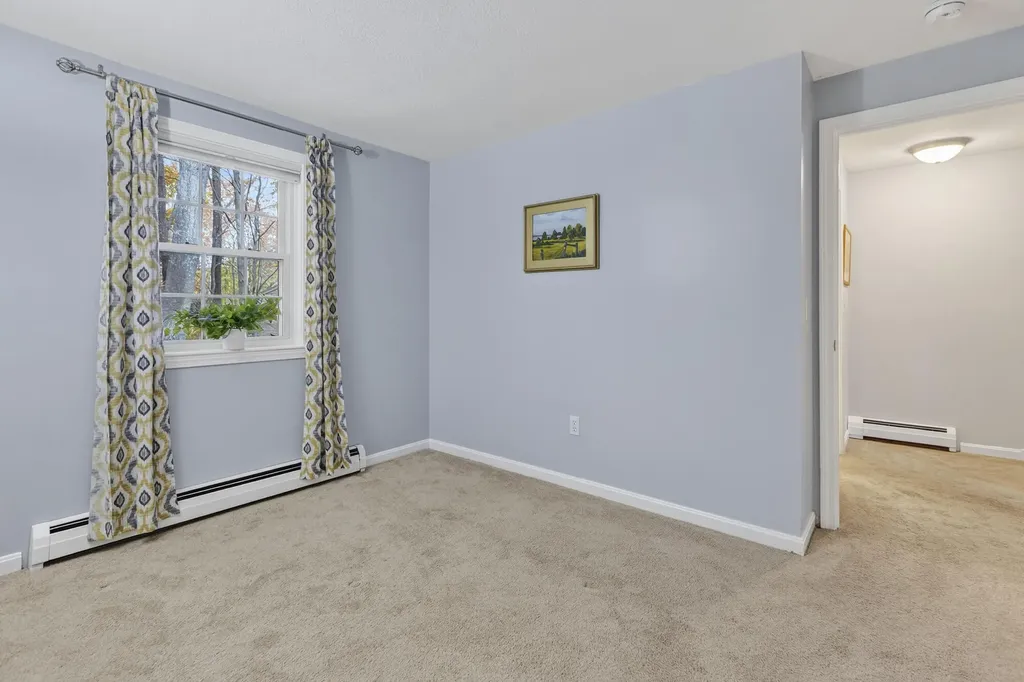 9 Jamestown Court South Portland ME 04106