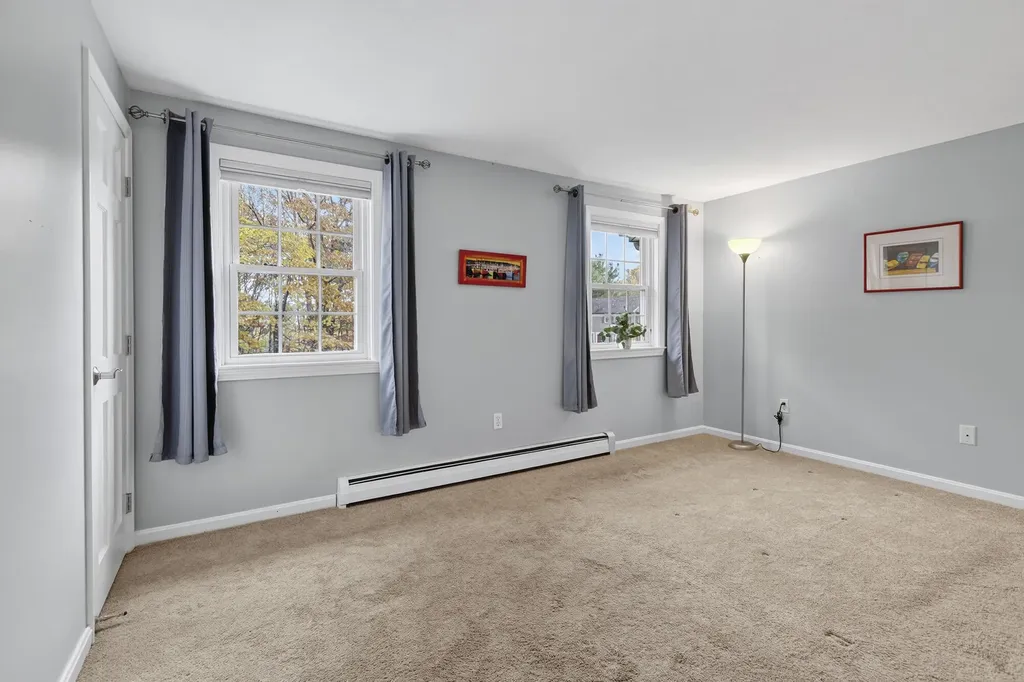 9 Jamestown Court South Portland ME 04106