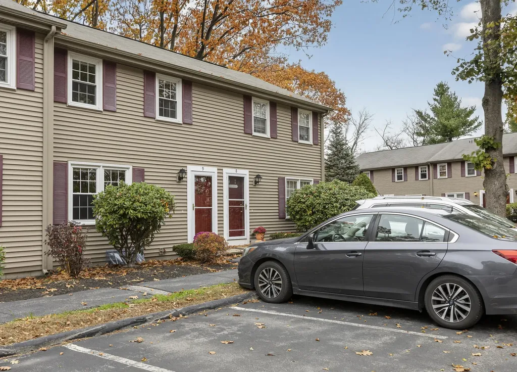9 Jamestown Court South Portland ME 04106
